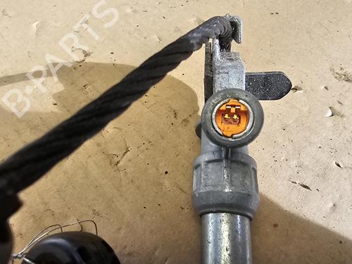 Used Front right seatbelt Front right seatbelt RENAULT SCÉNIC II (JM0/1_) 1.9 dCi (JM14) (131 hp) 40502023 40502023