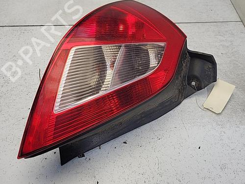 Used Left taillight RENAULT MEGANE II (BM0/1_, CM0/1_) 1.6 16V (BM0C, CM0C) (113 hp) 21323949