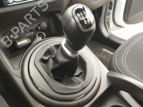 Gear lever KIA SPORTAGE III (SL) 1.6 GDI | BP25772137M90 