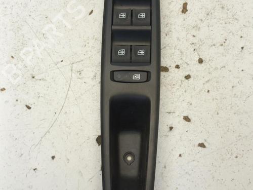 Used Right front window switch Right front window switch RENAULT MEGANE III Grandtour (KZ0/1) 1.5 dCi (KZ0C, KZ1A) (90 hp) 22130292 22130292