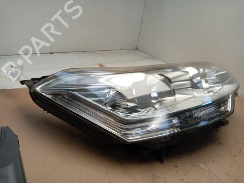 Used Right headlight Right headlight CITROËN C5 III (RD_) 1.6 HDi 110 (RD9HL0, RD9HR8, RD9HRA) (112 hp) 32000526 32000526