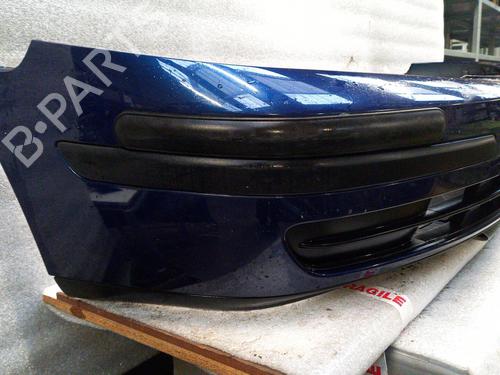Used Front bumper RENAULT LAGUNA II (BG0/1_) 1.9 dCi (107 hp) 21324505
