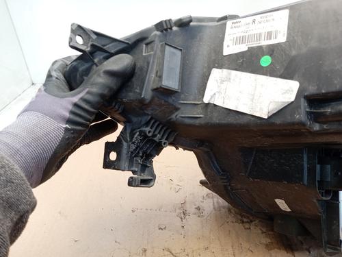 Right headlight RENAULT MEGANE IV Hatchback (B9A/M/N_) 1.2 TCe 130 (B9MR) | BP33631872C29 - Image 9