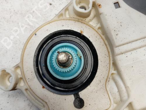 Right front window motor PEUGEOT 307 (3A/C) 1.6 HDi | BP29407813E20 
