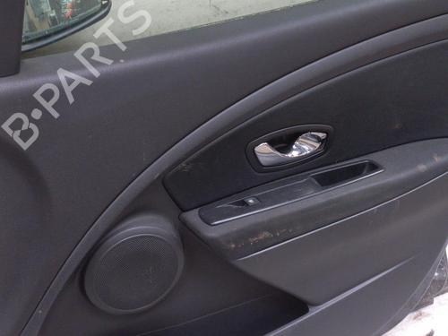 Right front door RENAULT MEGANE III Hatchback (BZ0/1_, B3_) 1.5 dCi (BZ09, BZ0D, BZ1W, BZ29, BZ14) | BP21325177C3 