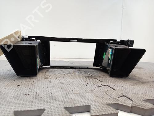 air-vent-peugeot-508-sw-i-8e_-2010-2011-2012-2013-2014-2015-2016-2017-2018-25873649 main image