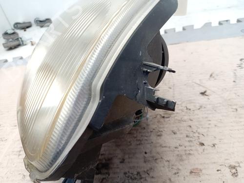 Used Right headlight Right headlight 27702546 27702546