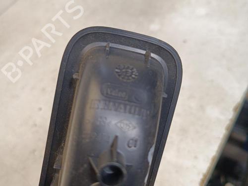 Used Right front window switch Right front window switch RENAULT CLIO III (BR0/1, CR0/1) 1.5 dCi (BR17, CR17) (86 hp) 22129910 22129910