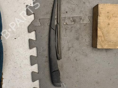 Used Rear windshield wiper arm RENAULT MEGANE II (BM0/1_, CM0/1_) 1.5 dCi (BM1E, CM1E) (106 hp) 22131455