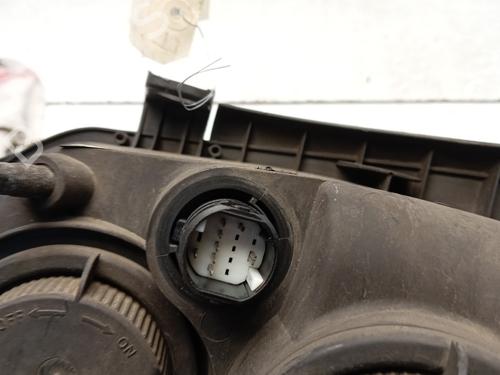 Right headlight ALFA ROMEO 159 Sportwagon (939_) 1.9 JTDM 16V (939BXC1B) | BP29758940C29