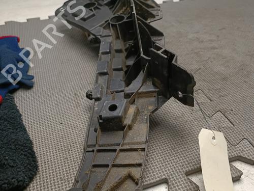 Venstre frontlyktstøtte PEUGEOT BOXER Van 2.2 HDi 130 (131 hp) 21572062