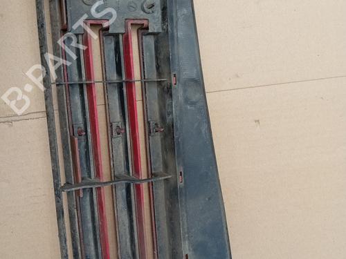 Used Grille Grille 33051895 33051895