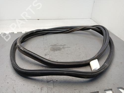 Used Rubber door seal PEUGEOT 208 I (CA_, CC_) 1.2 VTI 82 (82 hp) 24297230