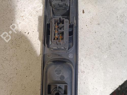 Used Left front window switch Left front window switch PEUGEOT 307 (3A/C) 2.0 HDi 110 (107 hp) 22129915 22129915