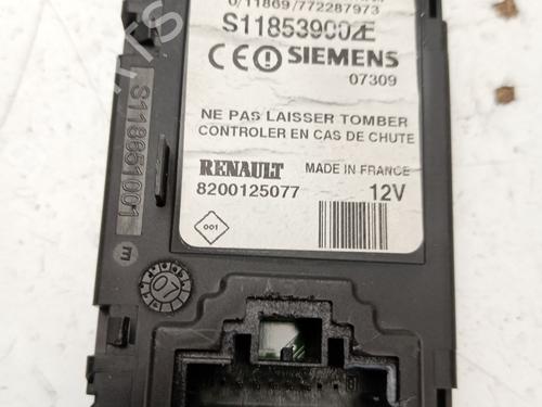 Lecteur Carte RENAULT SCÉNIC II (JM0/1_) 1.9 dCi (JM14) (131 hp) 29455727