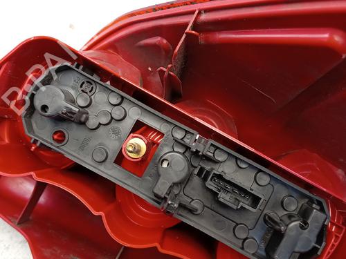 Right taillight PEUGEOT 1007 (KM_) 1.4 HDi | BP29273660C35 