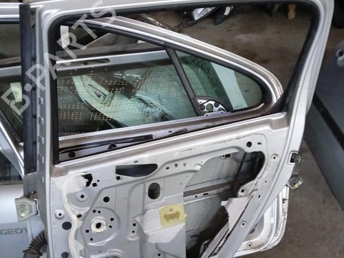 Used Right rear door PEUGEOT 307 (3A/C) 1.6 HDi (90 hp) 29840604