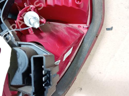 Used Right tailgate light Right tailgate light CITROËN C5 III Break (RW_) 1.6 HDi 110 (RW9HZC) (109 hp) 26526648 26526648