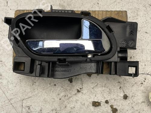 Used Front right interior door handle Front right interior door handle CITROËN DS3 (SA_) 1.6 THP 155 (156 hp) 21322752 21322752