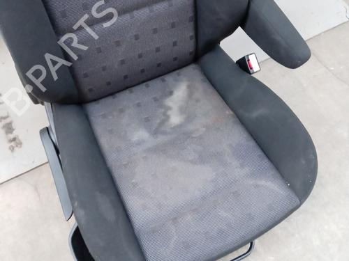 Right front seat PEUGEOT 307 Break (3E) 2.0 HDI 110 | BP24869306C16 - Image 5