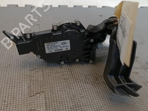 Used Rear wiper motor Rear wiper motor HYUNDAI ix35 (LM, EL, ELH) 1.7 CRDi (116 hp) 21322603 21322603