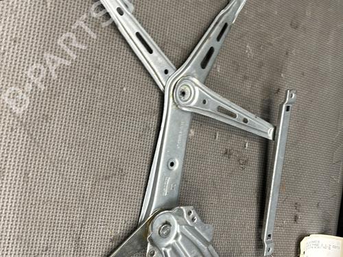 Used Front left window mechanism Front left window mechanism OPEL ZAFIRA / ZAFIRA FAMILY B (A05) 1.7 CDTI (M75) (110 hp) 21667385 21667385