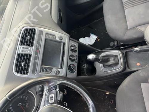 Gear lever VW POLO V (6R1, 6C1) 1.4 TDI | BP22236094M90