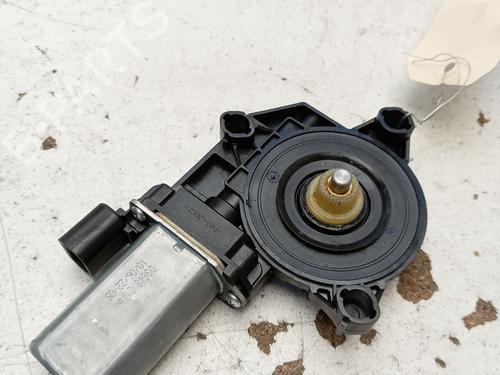 Left rear window motor ALFA ROMEO 159 Sportwagon (939_) 1.9 JTDM 16V (939BXC1B, 939BXC12) | BP29513466E23 