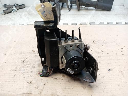 Used ABS pump PEUGEOT 207 SW (WK_) 1.6 HDi (90 hp) 27567184