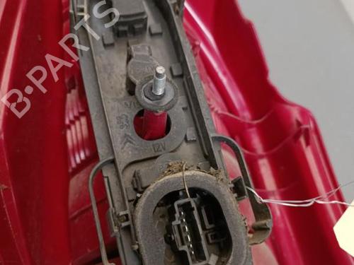 Used Right taillight Right taillight 21322593 21322593