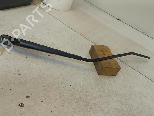 Used Front windshield wiper arm Front windshield wiper arm RENAULT GRAND SCÉNIC III (JZ0/1_) 1.5 dCi (JZ09, JZ0D, JZ10, JZ14, JZ1G, JZ29, JZ2C) (110 hp) 21326298 21326298
