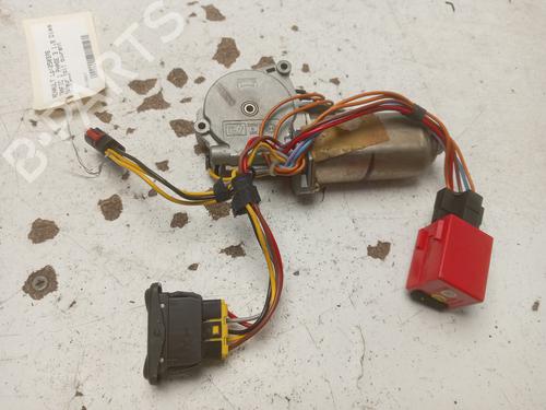 Used Sunroof engine Sunroof engine RENAULT TRAFIC Van (T_, P_, V_) 1.9 D (60 hp) 31917001 31917001