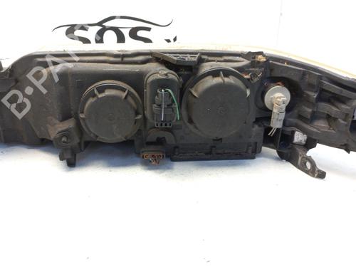 Used Right headlight Right headlight RENAULT LAGUNA II Grandtour (KG0/1_) 1.9 dCi (KG0G) (120 hp) 22129235 22129235