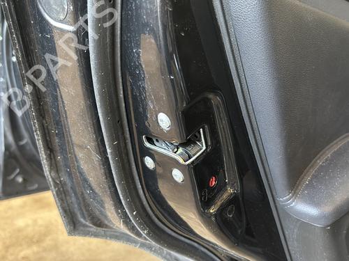 Used Rear left lock KIA SPORTAGE III (SL) 1.7 CRDi (116 hp) 26740020