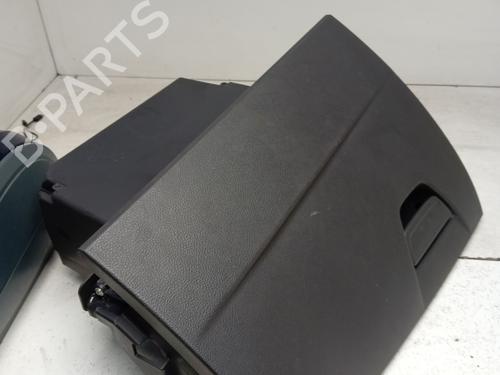 Used Glove box FORD FOCUS III 1.6 TDCi (115 hp) 30112318