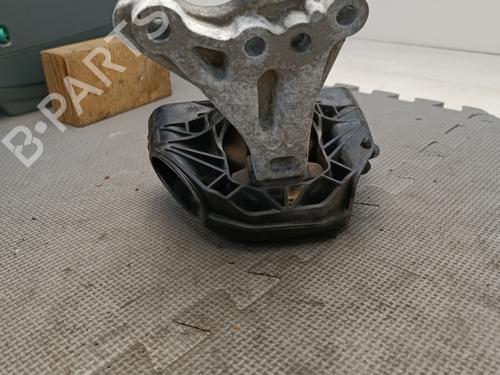 Used Engine mount Engine mount CITROËN C4 CACTUS 1.2 VTi 82 (82 hp) 21571806 21571806