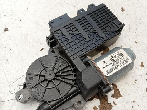 Left front window motor CITROËN C4 Picasso I MPV (UD_) 2.0 i 16V | BP29758961E21 