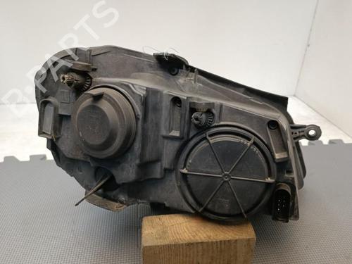 Used Left headlight VW POLO (9N_, 9A_) 1.4 TDI (70 hp) 21324830