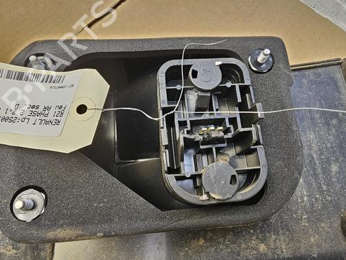 Used Right tailgate light Right tailgate light RENAULT 21 (B48_) 2.1 D (B48V/B48O) (72 hp) 40507446 40507446