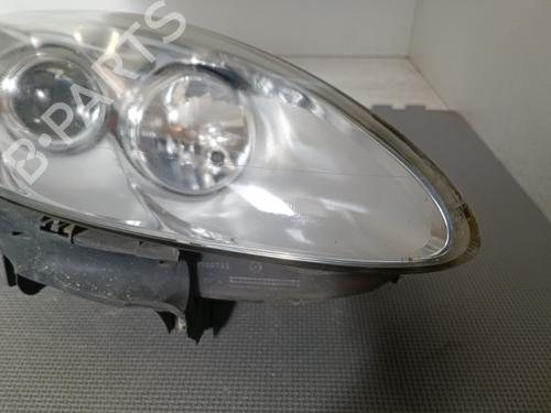 Right headlight FIAT BRAVO II (198_) 1.9 D Multijet (198AXB1A) | BP21326147C29 