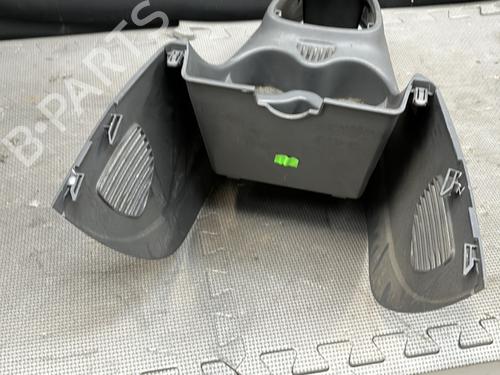 Used Middle console Middle console TOYOTA AYGO (_B1_) 1.0 (KGB10_, KGB10R) (68 hp) 21663482 21663482