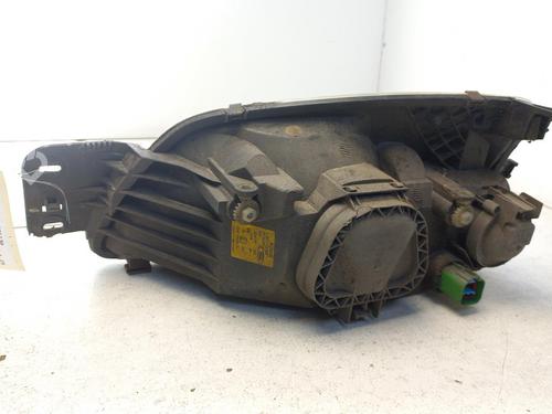 Used Right headlight Right headlight FORD FIESTA IV (JA_, JB_) 1.25 i 16V (75 hp) 21324183 21324183
