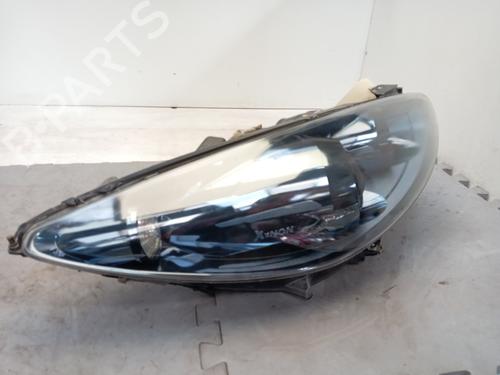 Right headlight PEUGEOT 308 I (4A_, 4C_) 1.6 HDi | BP29255947C29 