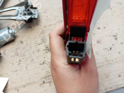 Used Third brake light Third brake light RENAULT CLIO III (BR0/1, CR0/1) 1.5 dCi (88 hp) 27658780 27658780