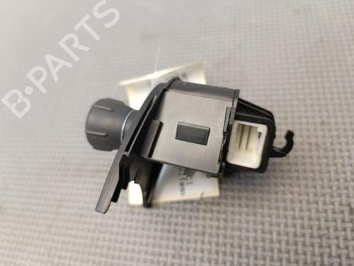 Switch RENAULT SCÉNIC II (JM0/1_) 1.9 dCi (JM0G, JM12, JM1G, JM2C) | BP21324819I30 