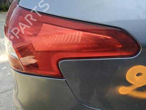 Right taillight CITROËN C5 III Break (RW_) 1.6 HDi 110 | BP27896520C35 