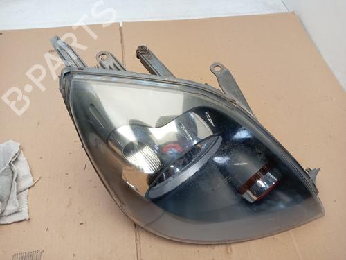 Used Right headlight FORD FIESTA V (JH_, JD_) 1.4 TDCi (68 hp) 32391261