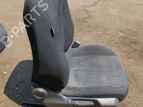 Used Right front seat Right front seat PEUGEOT 308 II (LB_, LP_, LW_, LH_, L3_) 1.6 BlueHDi 120 (120 hp) 21778013 21778013