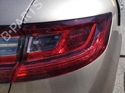 Used Right taillight Right taillight RENAULT MEGANE IV Hatchback (B9A/M/N_) 1.2 TCe 130 (B9MR) (130 hp) 33631869 33631869