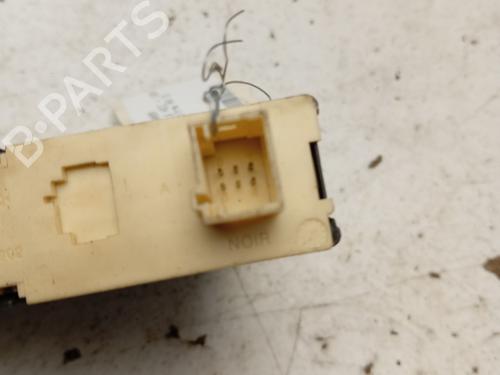 Right front window motor PEUGEOT 307 (3A/C) 1.6 HDi | BP29407813E20 